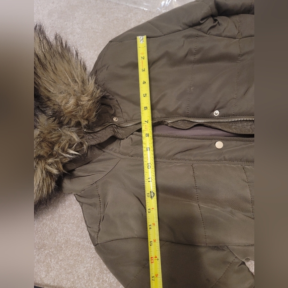 H&M Hood Jacket for winter - Picture 9 of 10